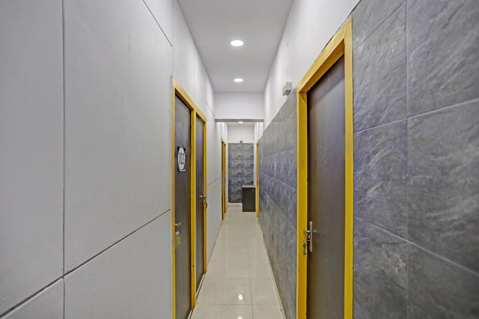 Hotel O North Campus Nové Dillí Exteriér fotografie